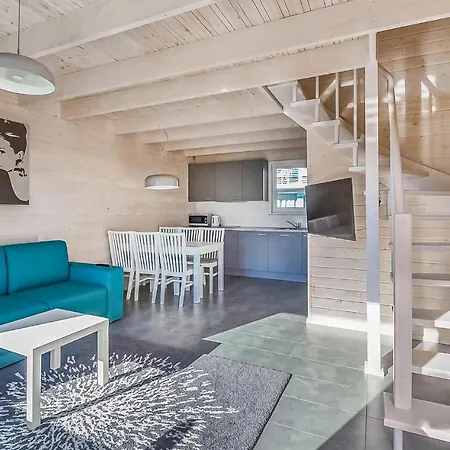 Lovely In With Wifi 펜션